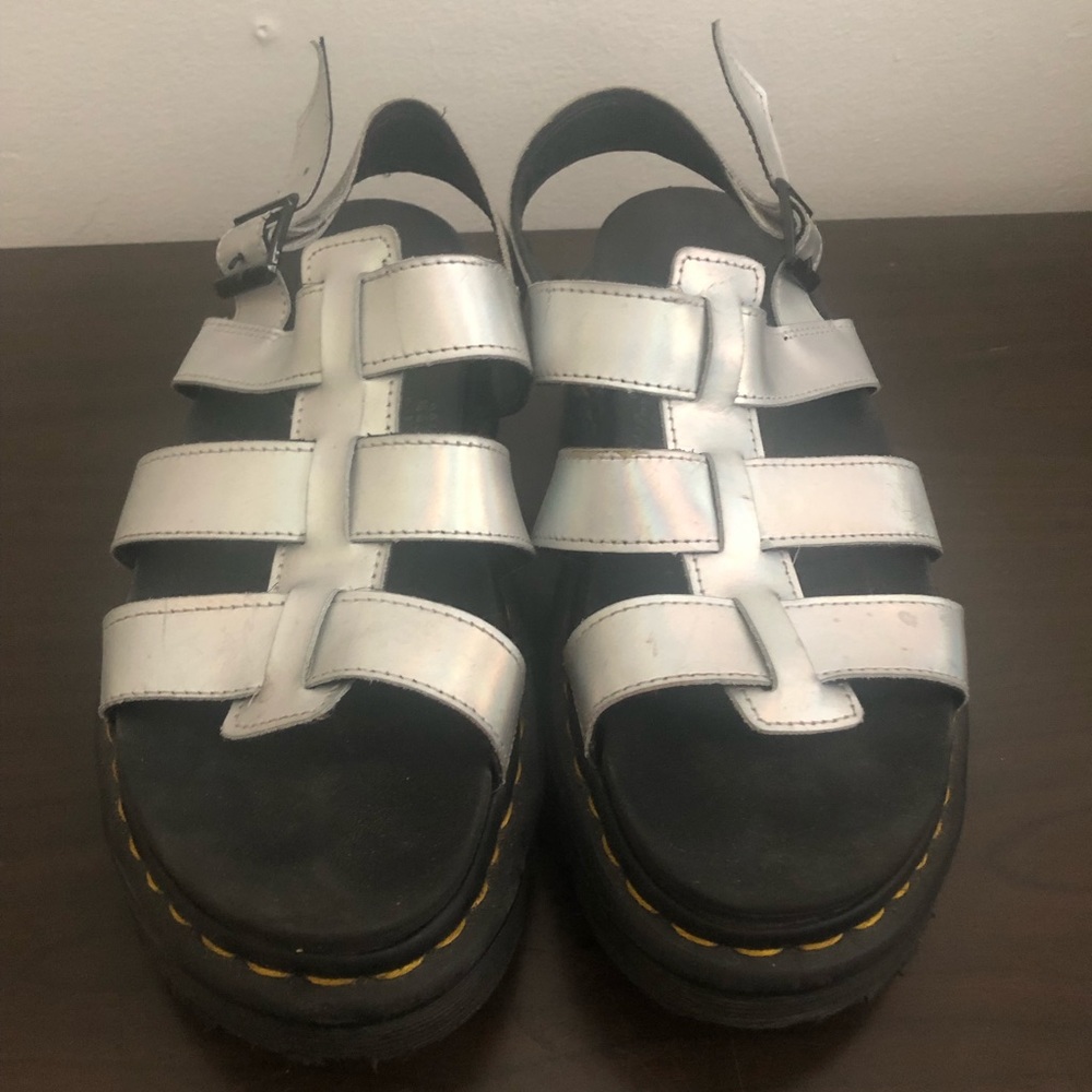 Dr. Martens Yelena Sandal, iced metallic